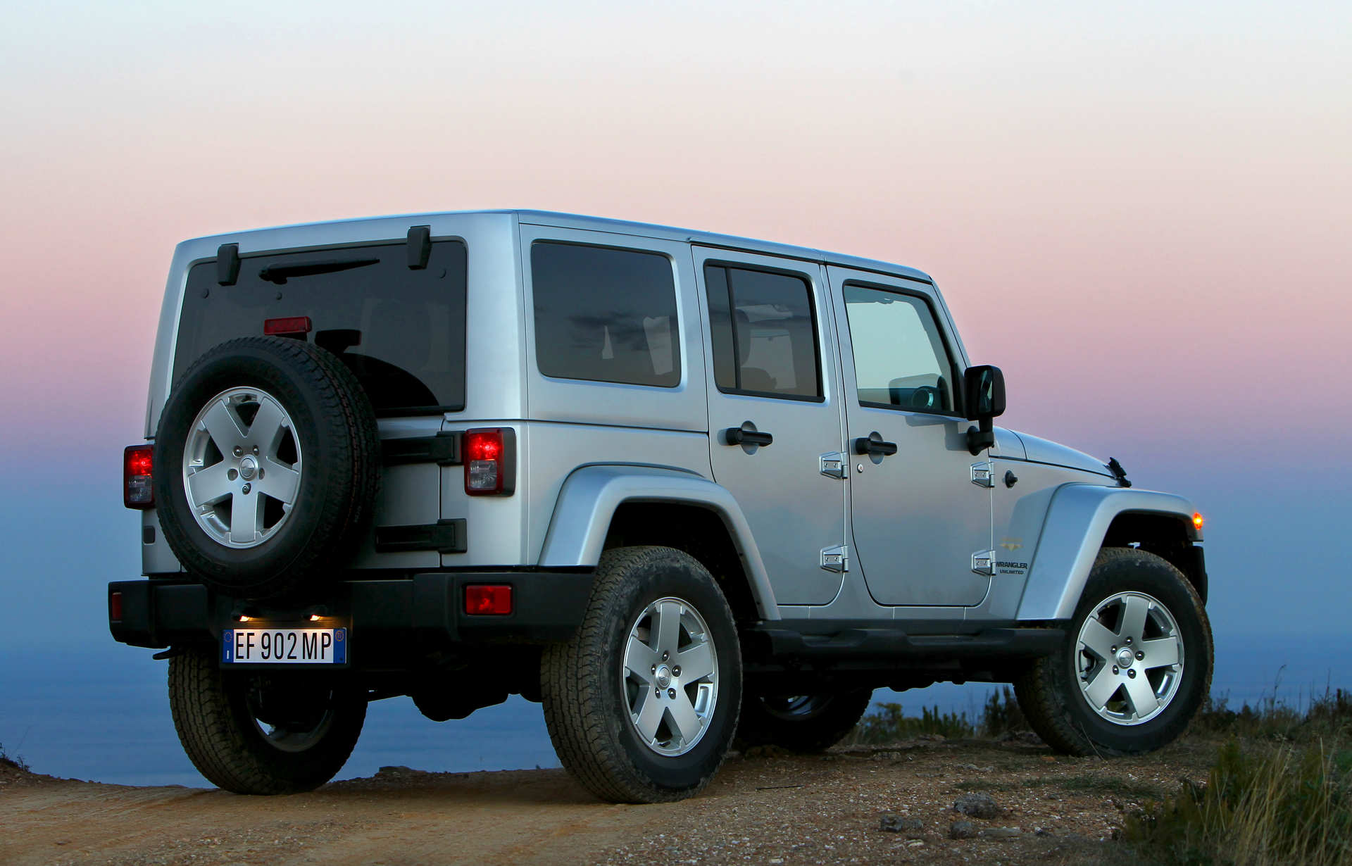 jeep-wrangler-unlimited