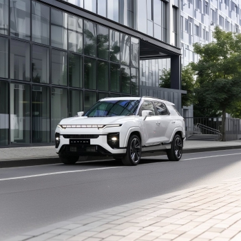 Gyengéd óriás a KGM-től