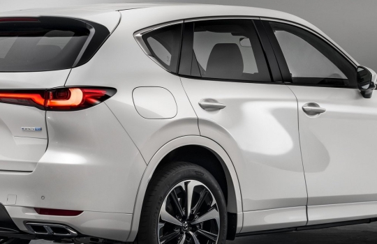 mazda-cx-60-takumi-rhodium-white