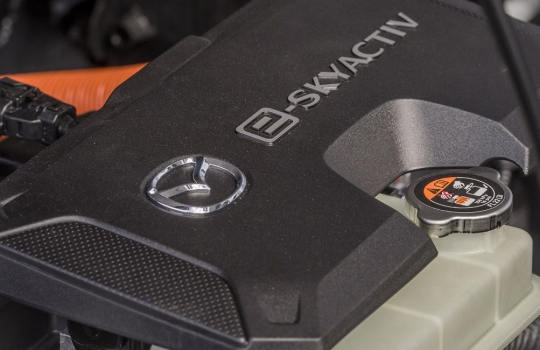 mazda-elektromos-motor