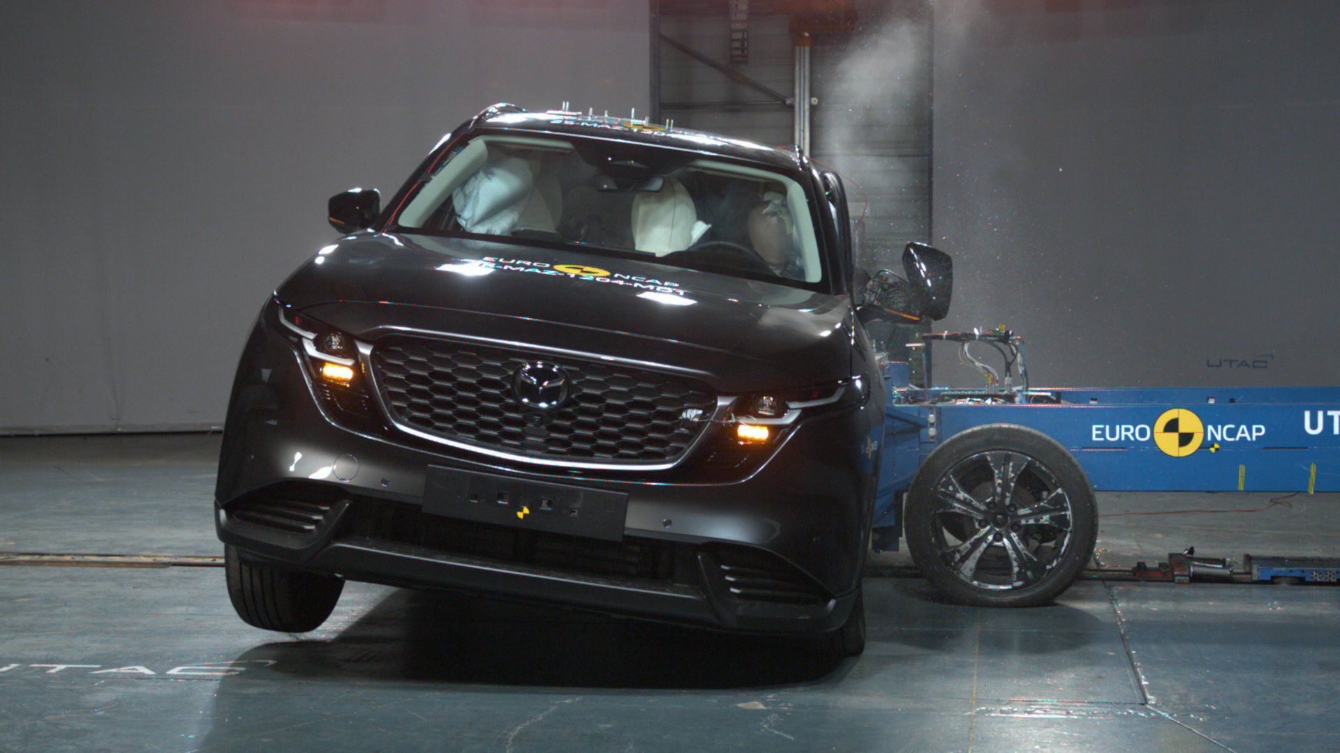 euro-ncap-mazda-cx-5-2026-carnet-hir-6