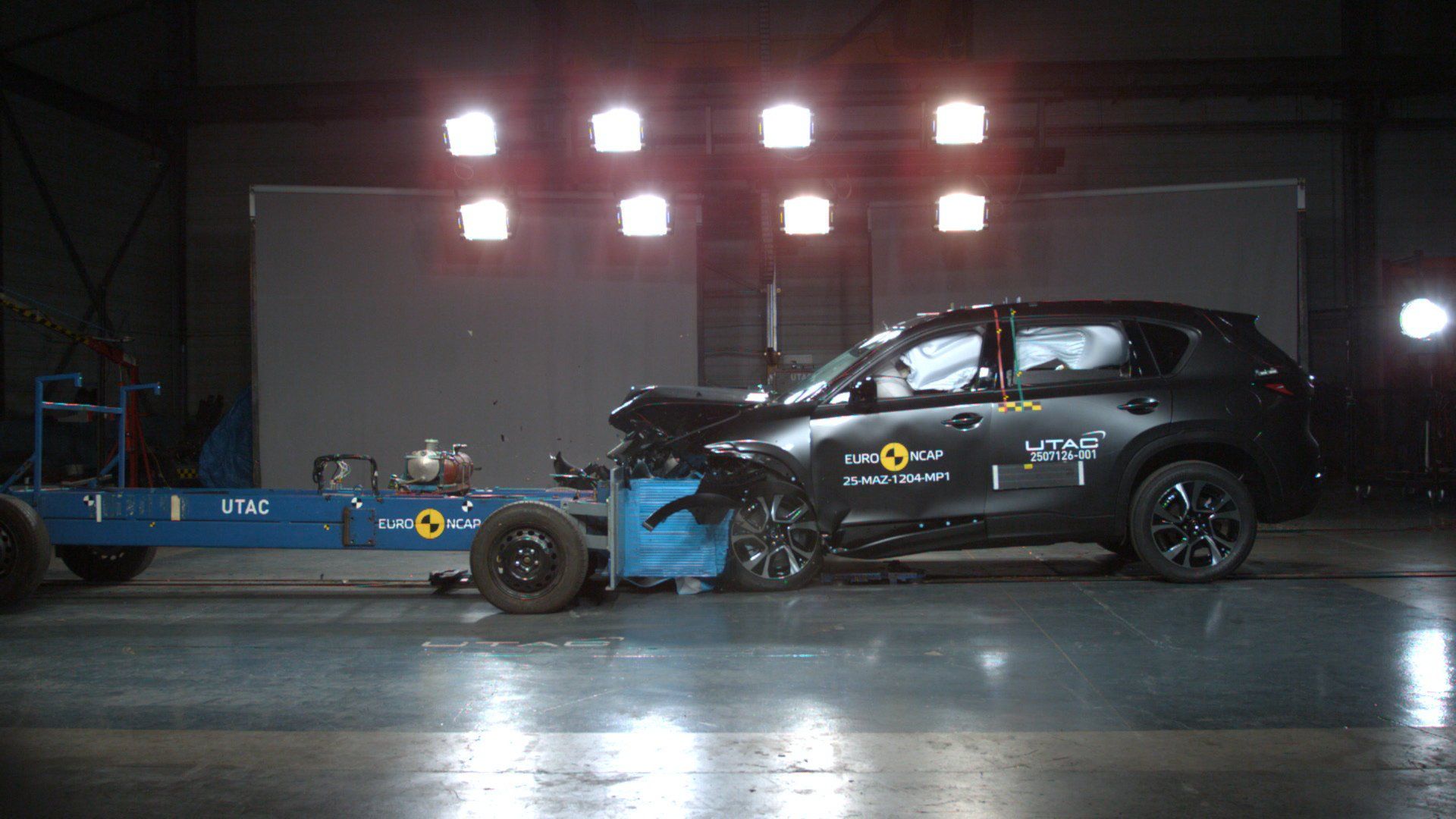 euro-ncap-mazda-cx-5-2026-carnet-hir-9