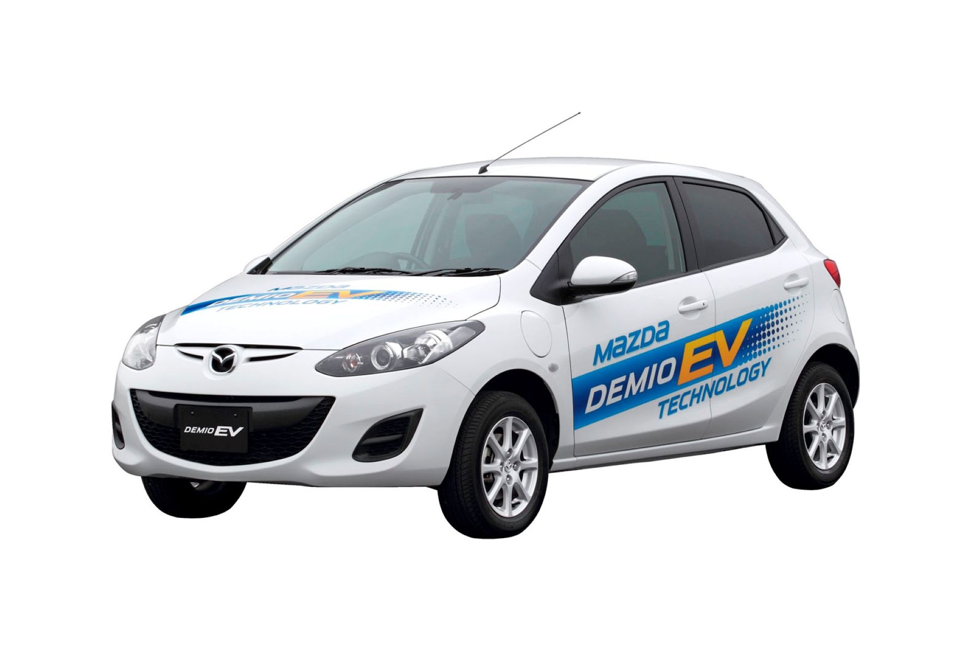mazda-villany-fejlodese-demio-ev-carnet-hir-2