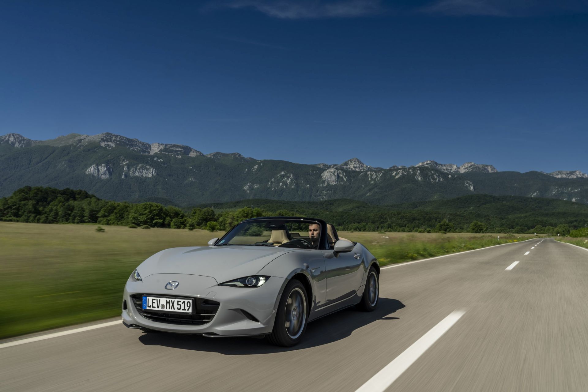 2027-mazda-mx-5-croatia-carnet-hir
