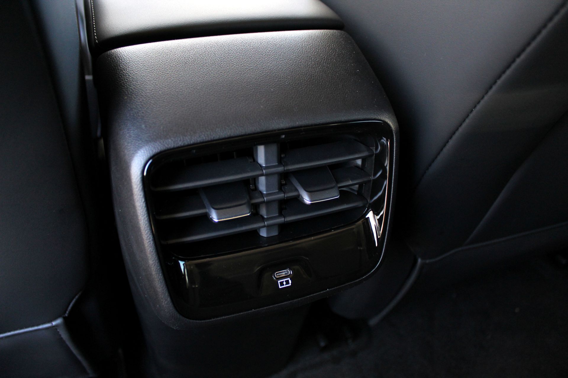 mgs5-ev-luxury-64-kwh-teszt-carnet-hir-26