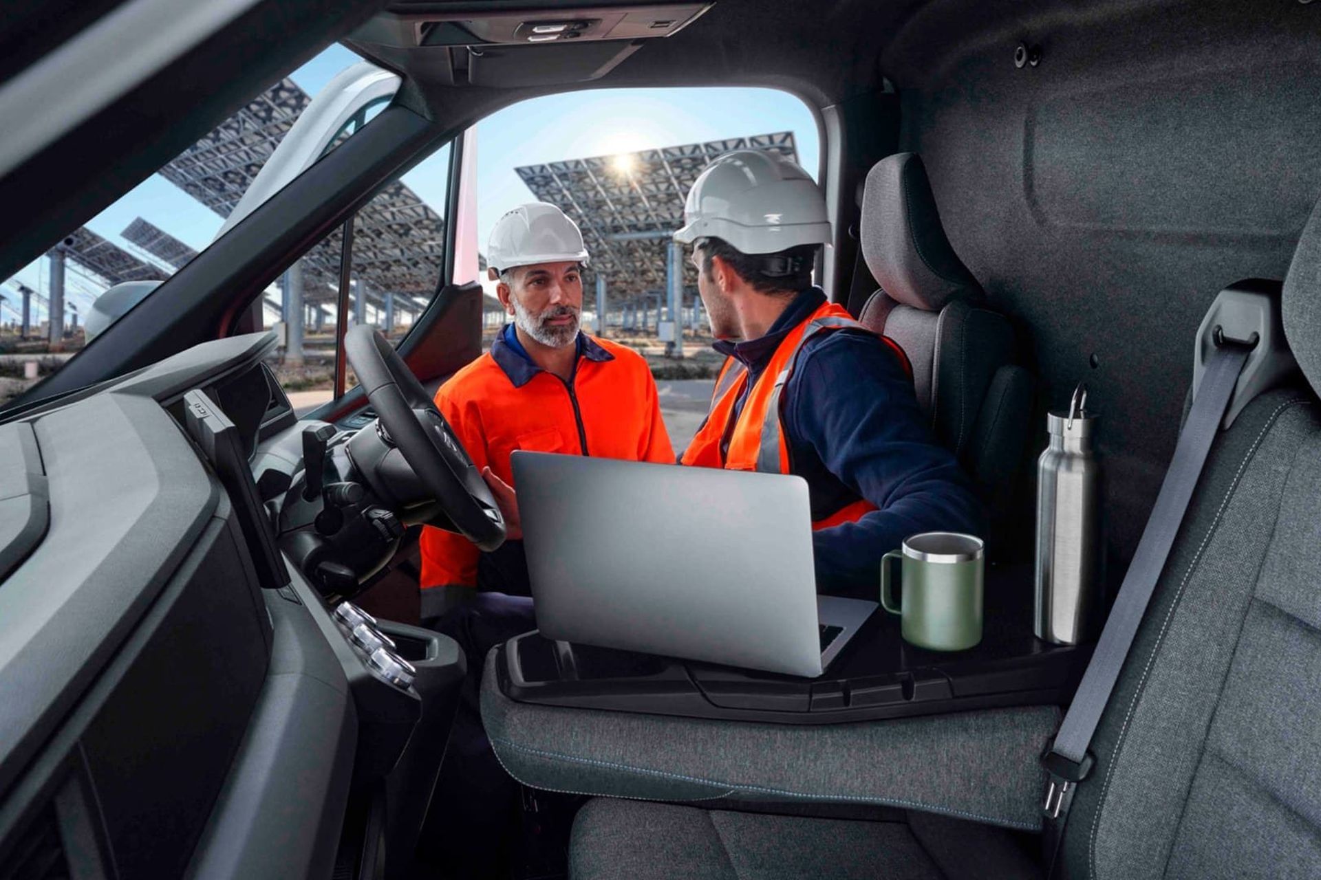 nissan-interstar-auto-fort-carnet