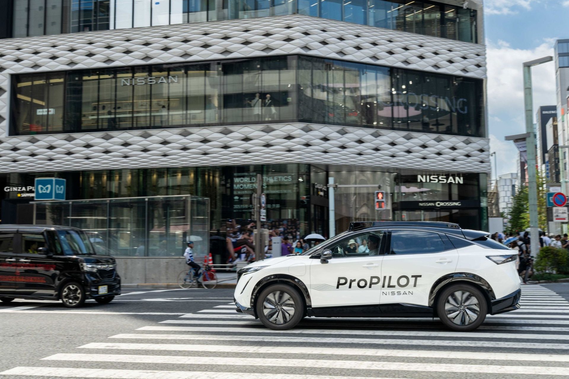 nissan-next-gen-propilot-technology-tokyo-carnet-hir