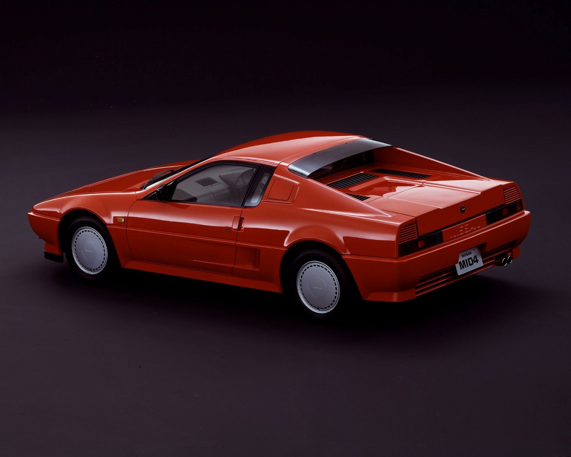 nissan-mid4-1985-tanulmanyautok-carnet-hir-4