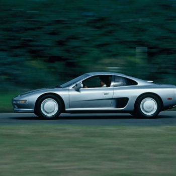 Ferrari-verő Nissan? Majdnem összejött!