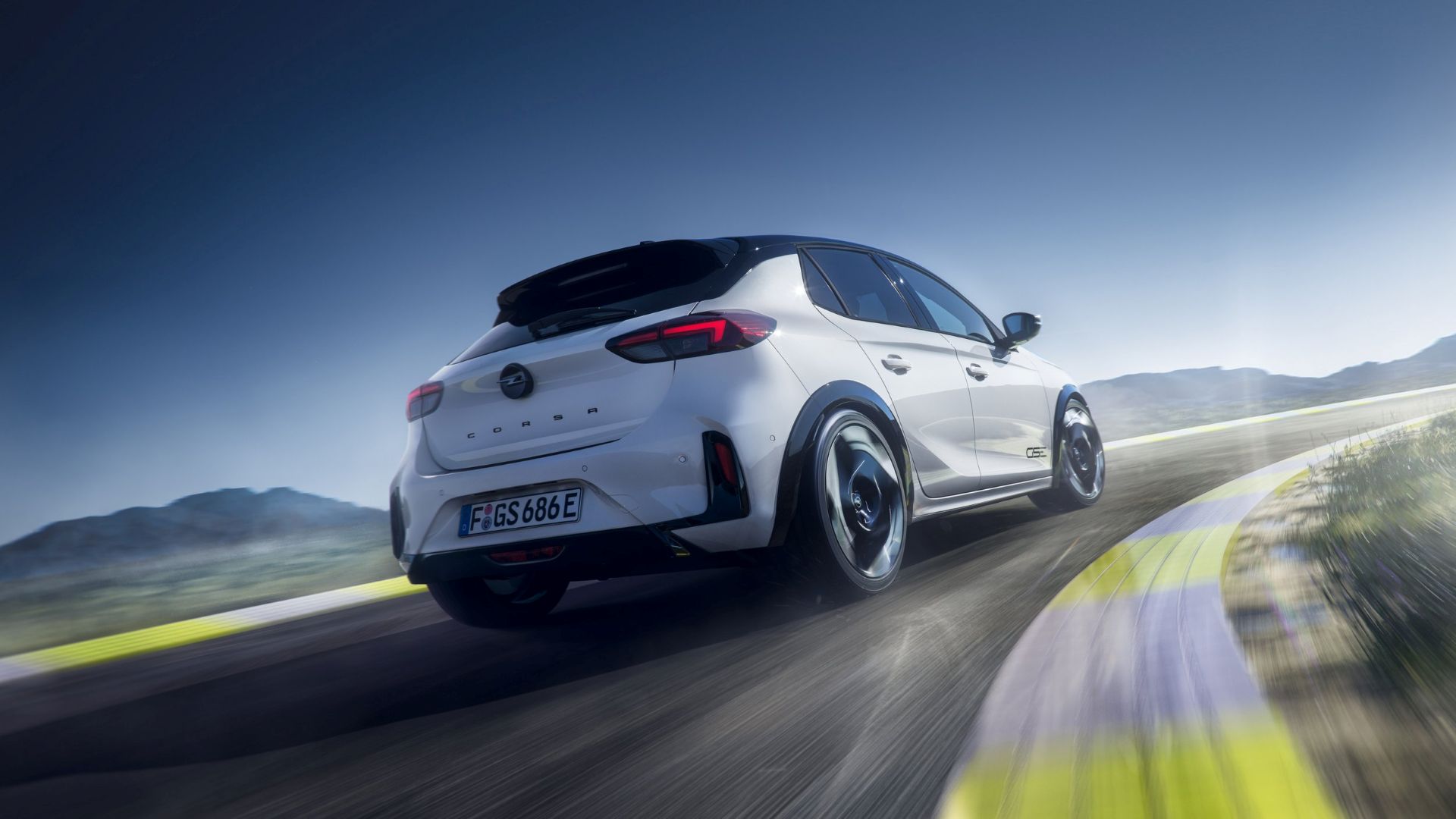 opel-corsa-gse-carnet-hir-6