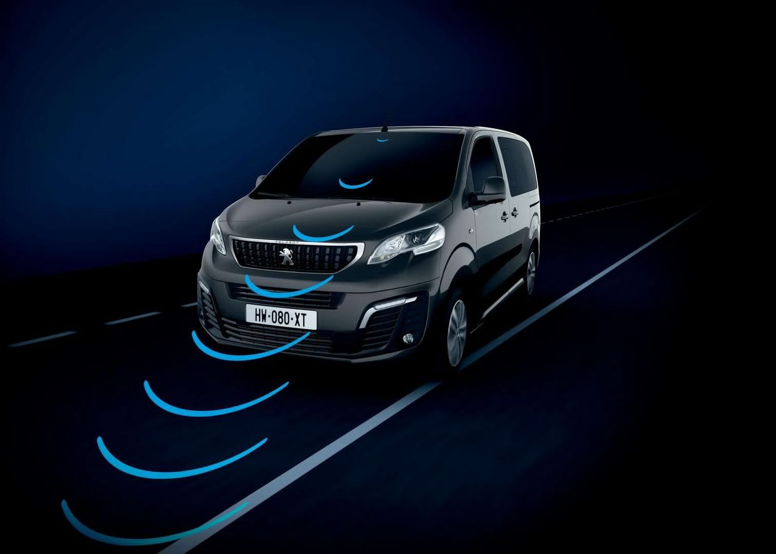 peugeot-traveller