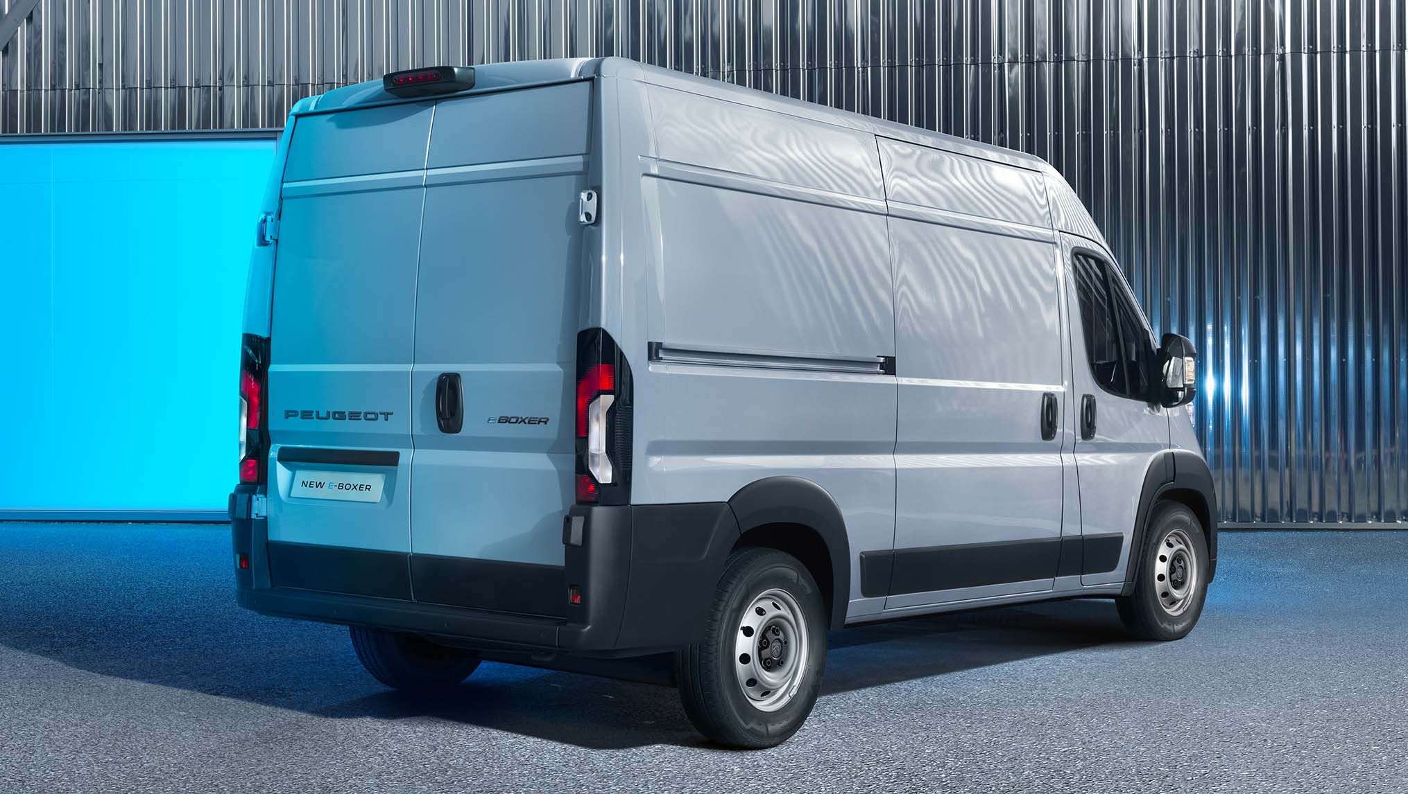 uj-peugeot-boxer-carnet-akcios-ajanlatok-8