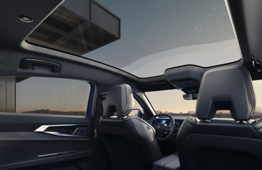 Hangra változhat meg a Renault-k utastere 