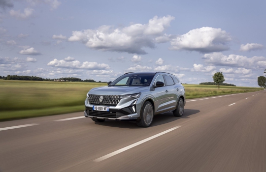 Hibrid reneszánsz a Renault-nál