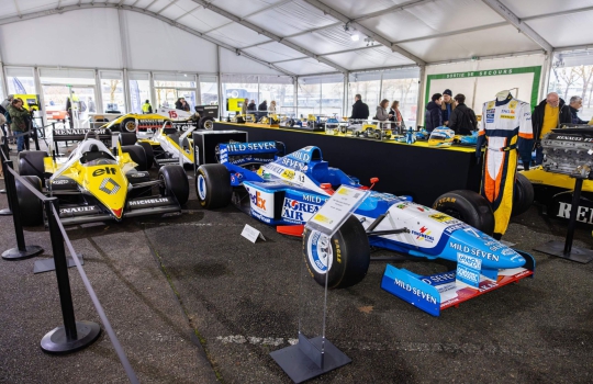 Eladta legendáit a Renault, hogy megszerezze a többit