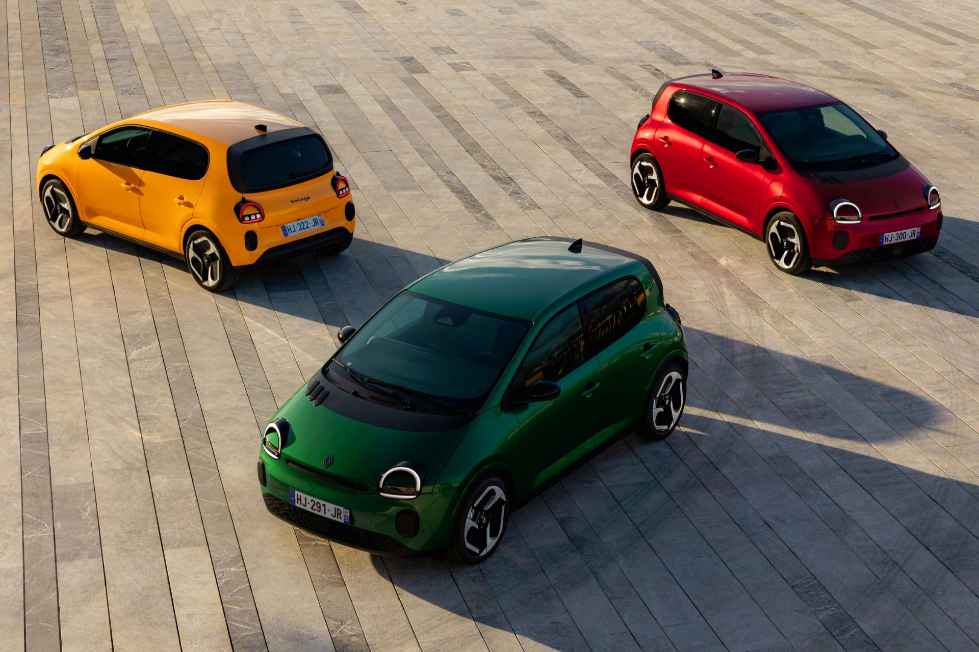 renault-twingo-e-tech-electric-range-carnet-hir