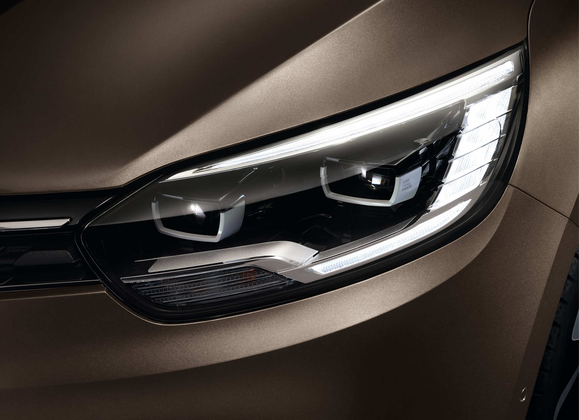 renault-grand-scenic