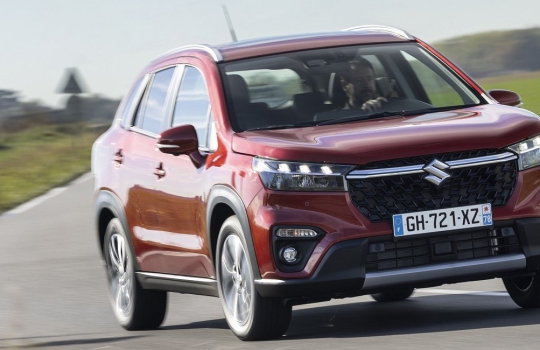 suzuki-s-cross-full-hybrid