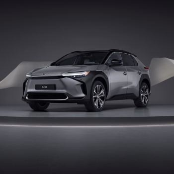 Érkeznek a Toyota bZ4X első példányai