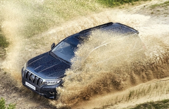 toyota-land-cruiser