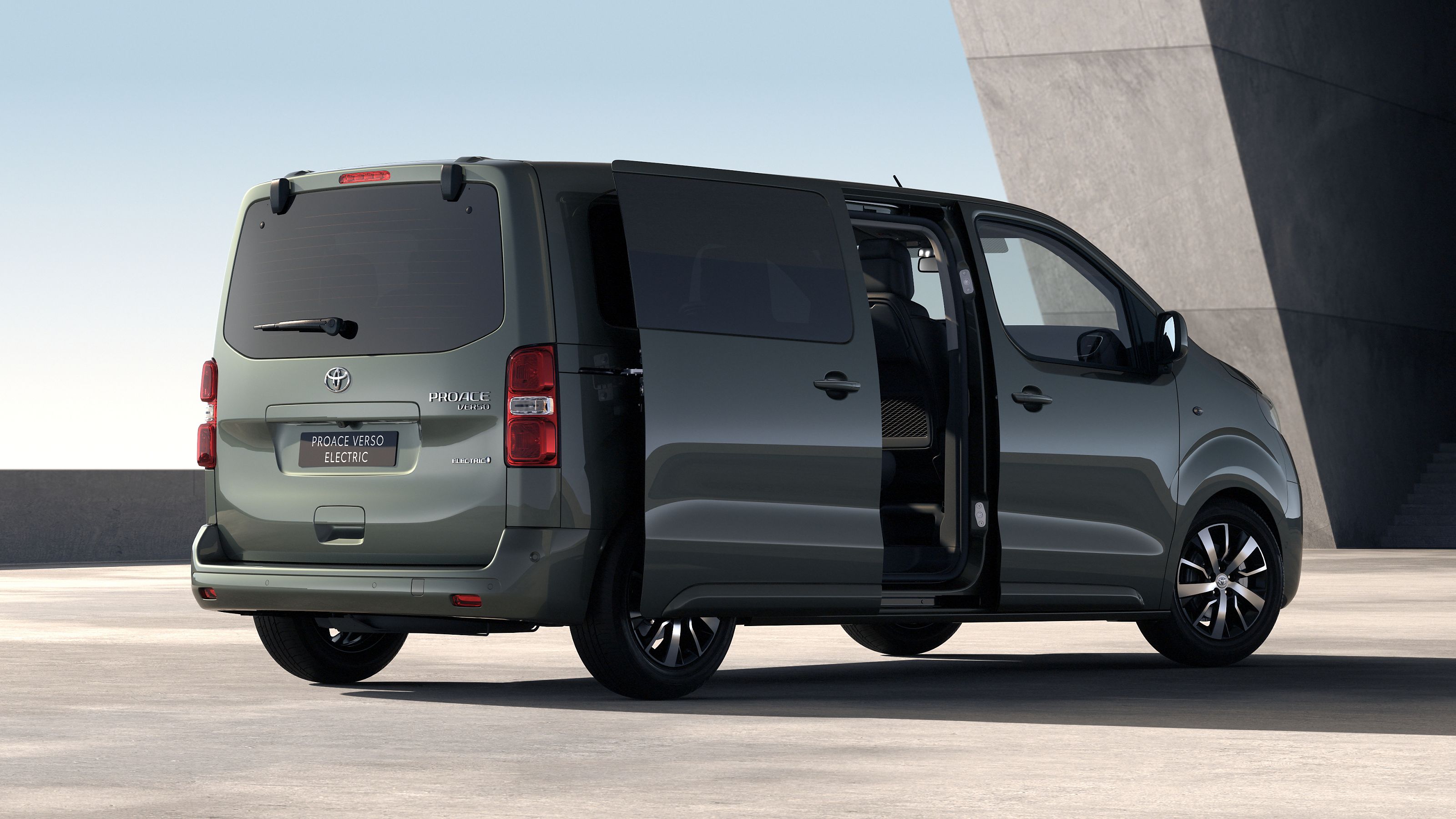 toyota-proace