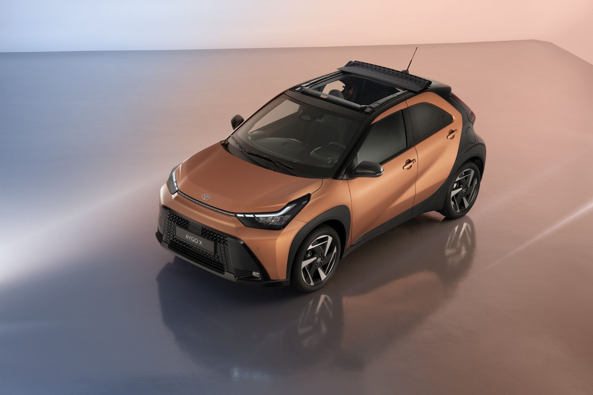 2025-aygo-x-highgrade-carnet-hir