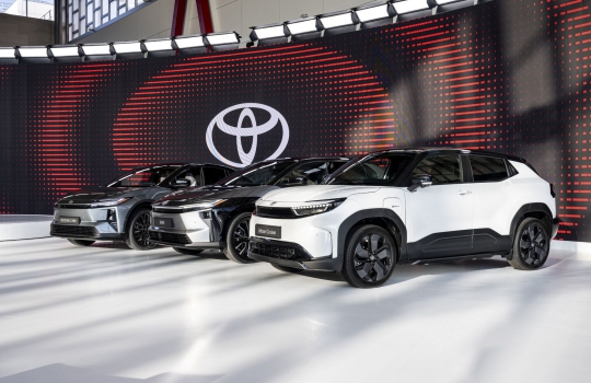 Offenzívával és meglepetéssel készül Magyarországnak a Toyota