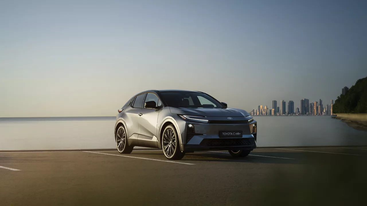 toyota-uzleti-napok-uj-chr-plus