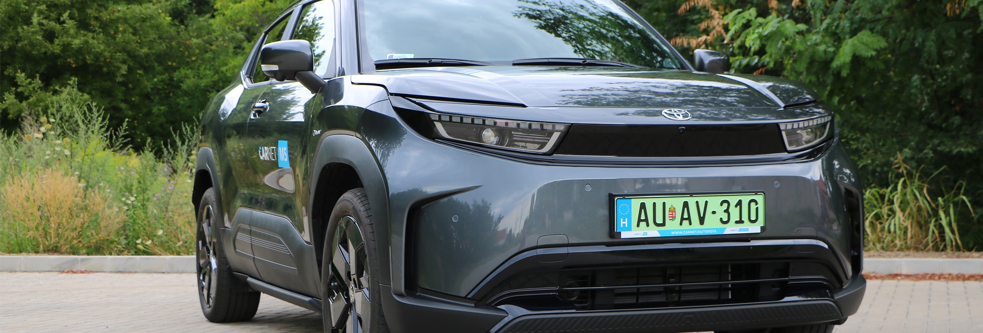 A kötelezőt  hozza a legkisebb elektromos Toyota