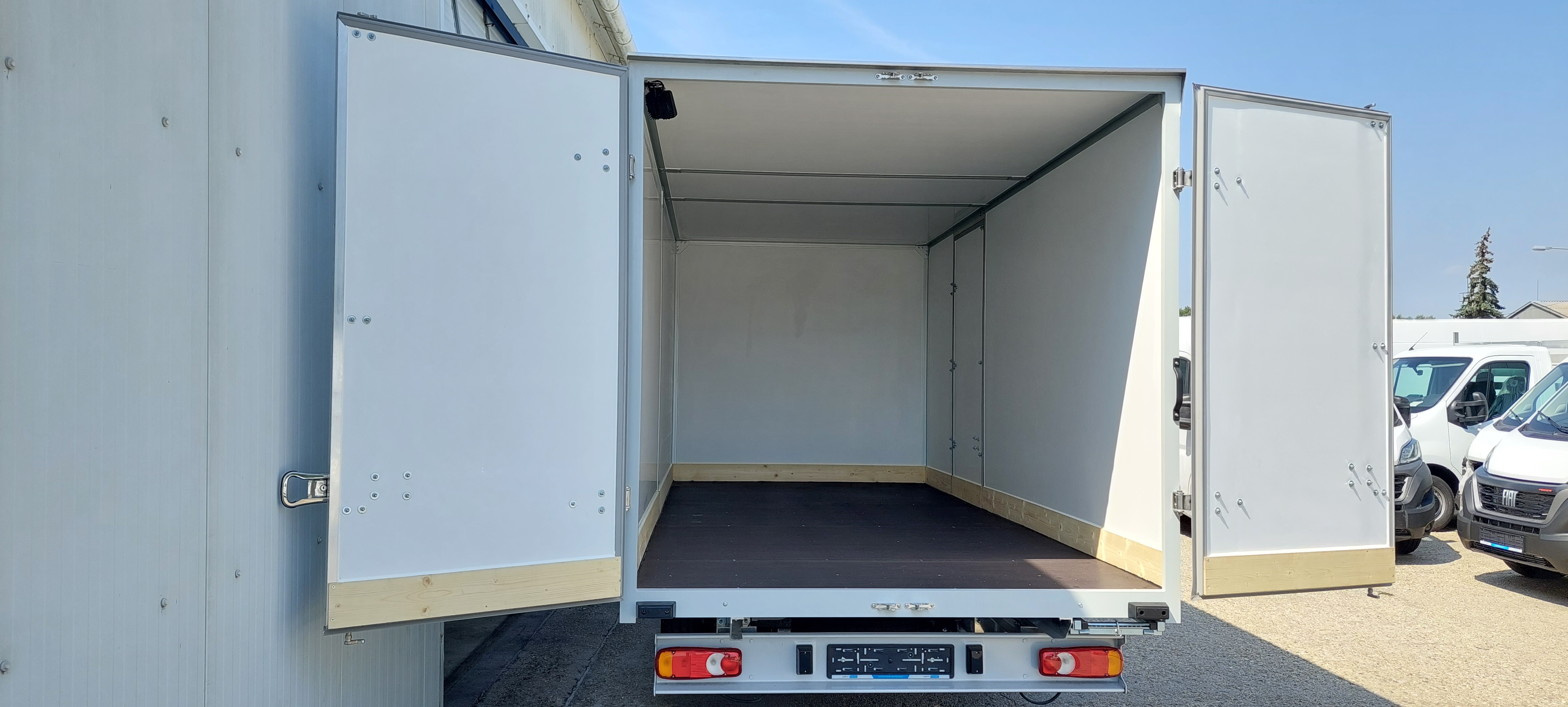 carnet-truck-peugeot-boxer-felepeitmenyezett-keszlet-1